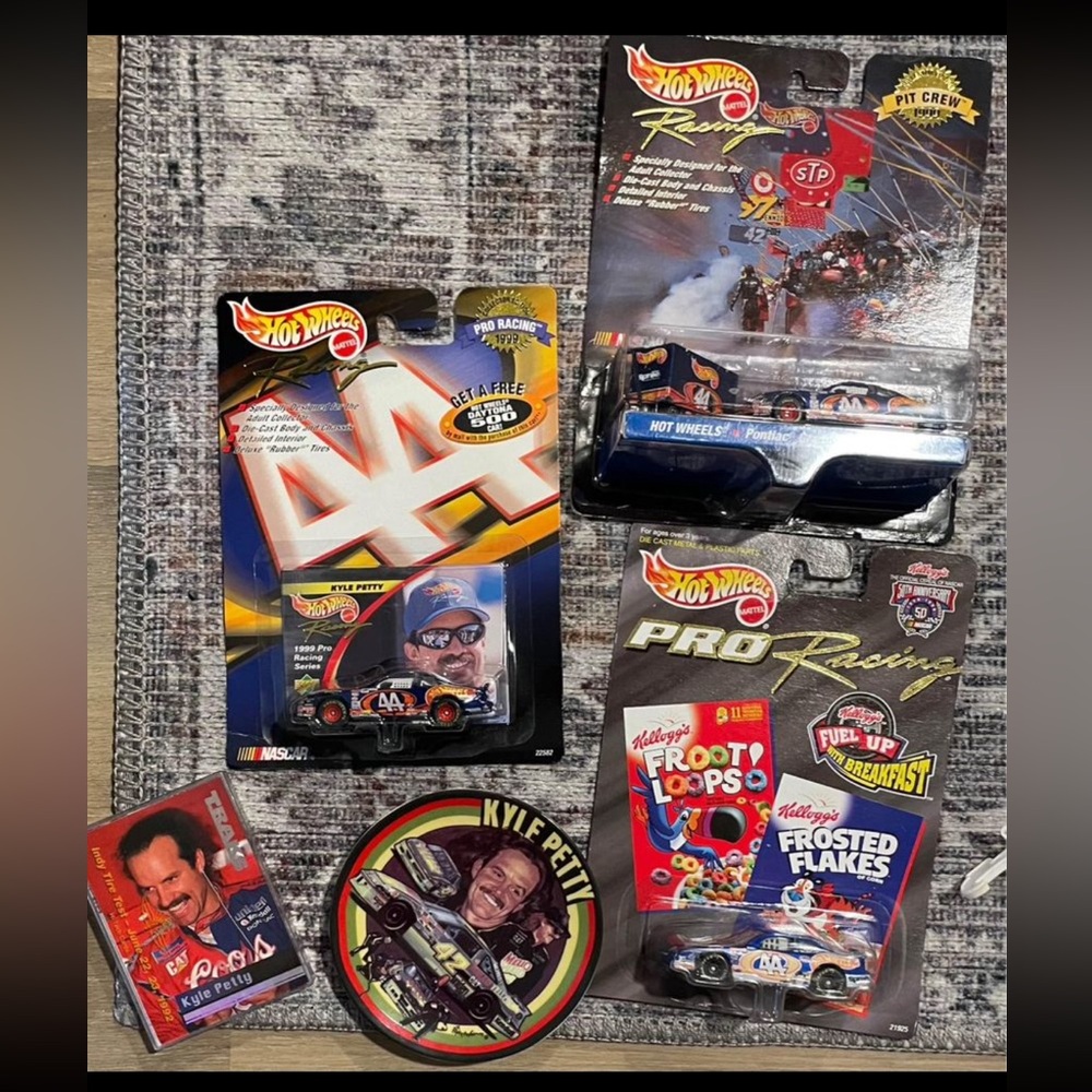 NASCAR hotwheels and collector plate